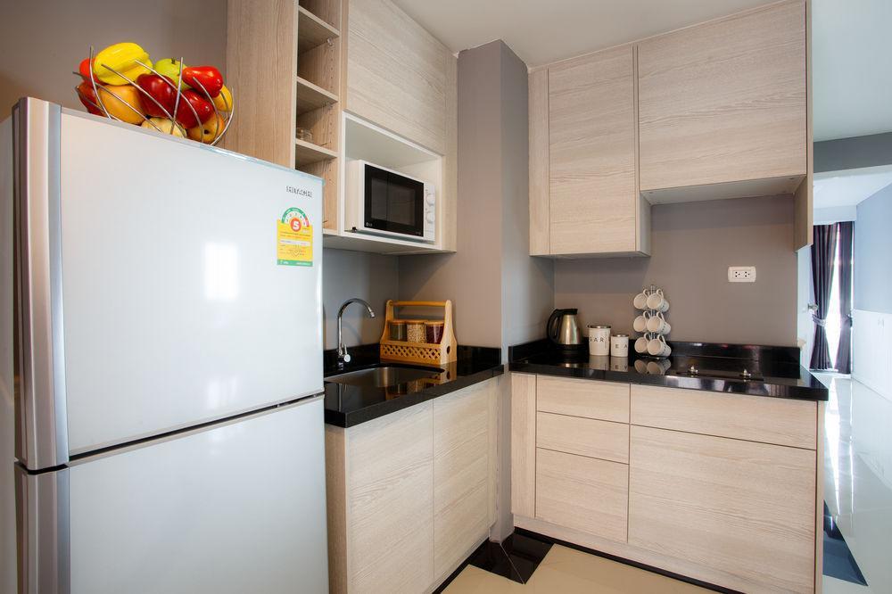 The Capital Resort @ Sukhumvit 50 Μπανγκόκ Εξωτερικό φωτογραφία A modern Thai kitchen